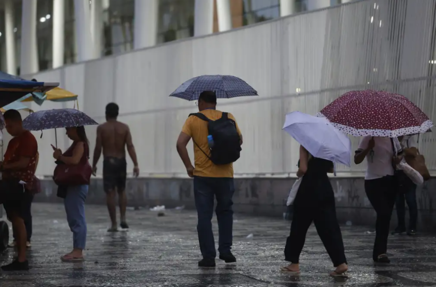  País com maioria das regiões em alerta de chuvas intensas nesta quarta